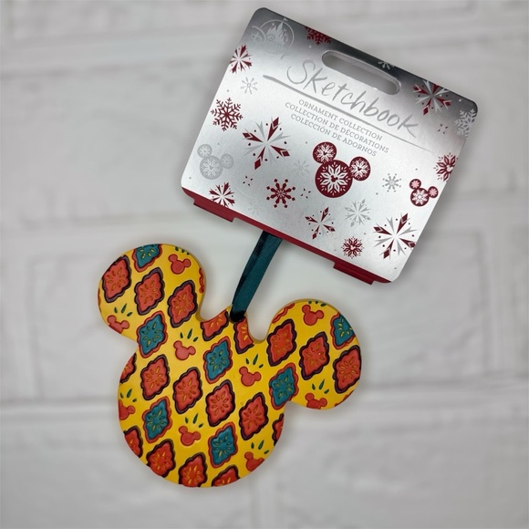 New Disney Sketchbook Morocco Epcot World ShowCase Ornament Collection Yellow - Picture 1 of 6